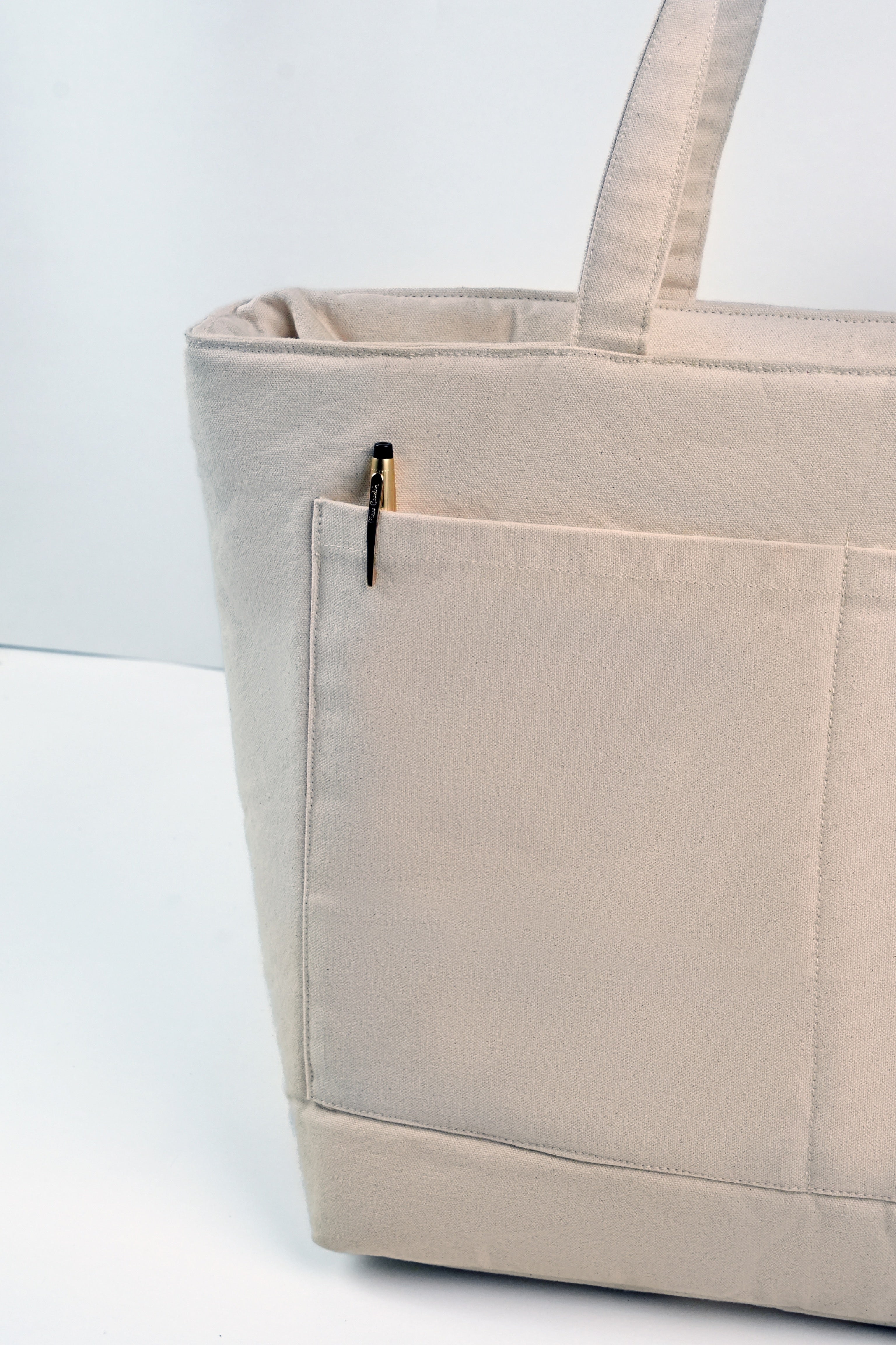 Carry On – Laptop Tote (Built To Hustle)